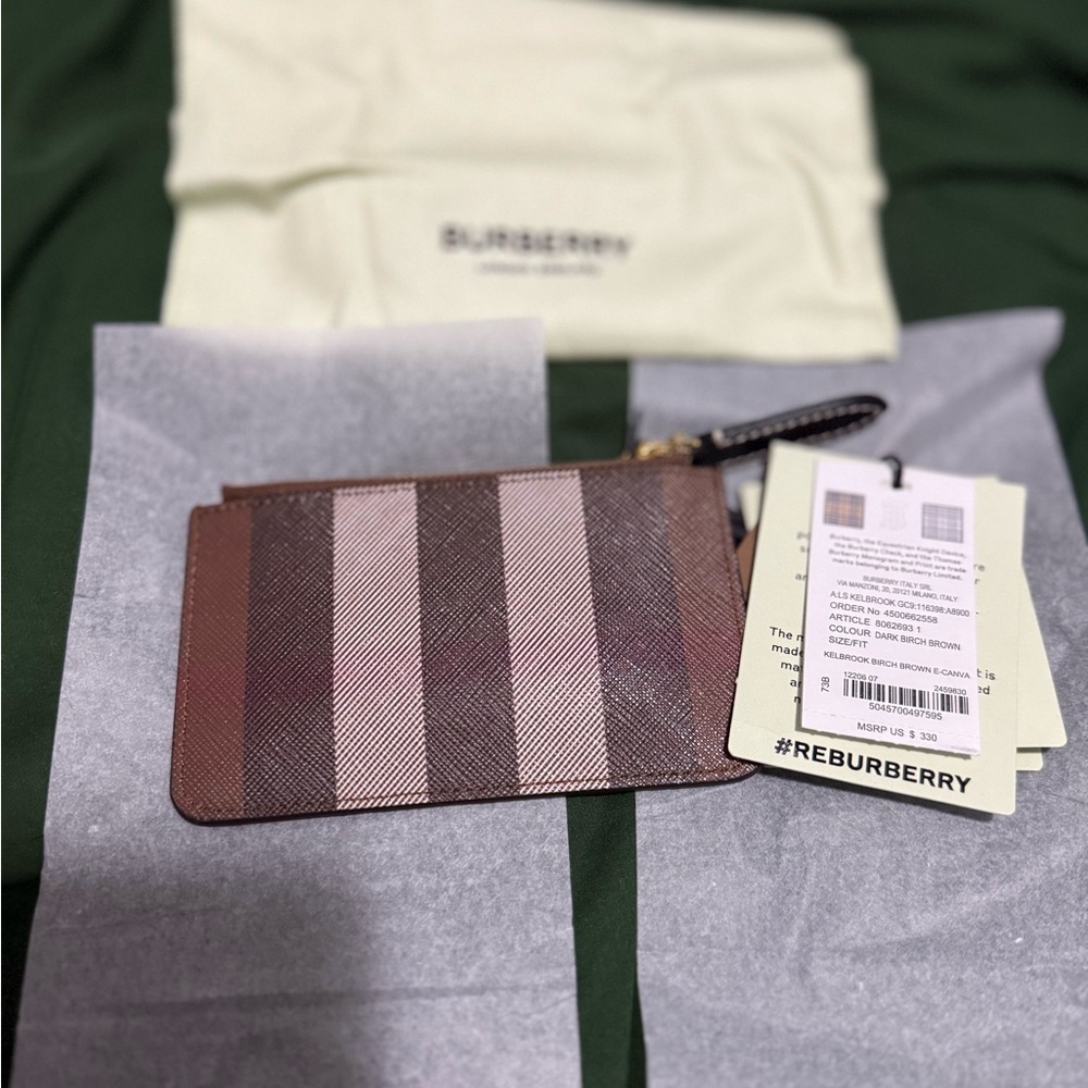 Burberry Dark Birch Brown Kelbrook Zip Coin Purse